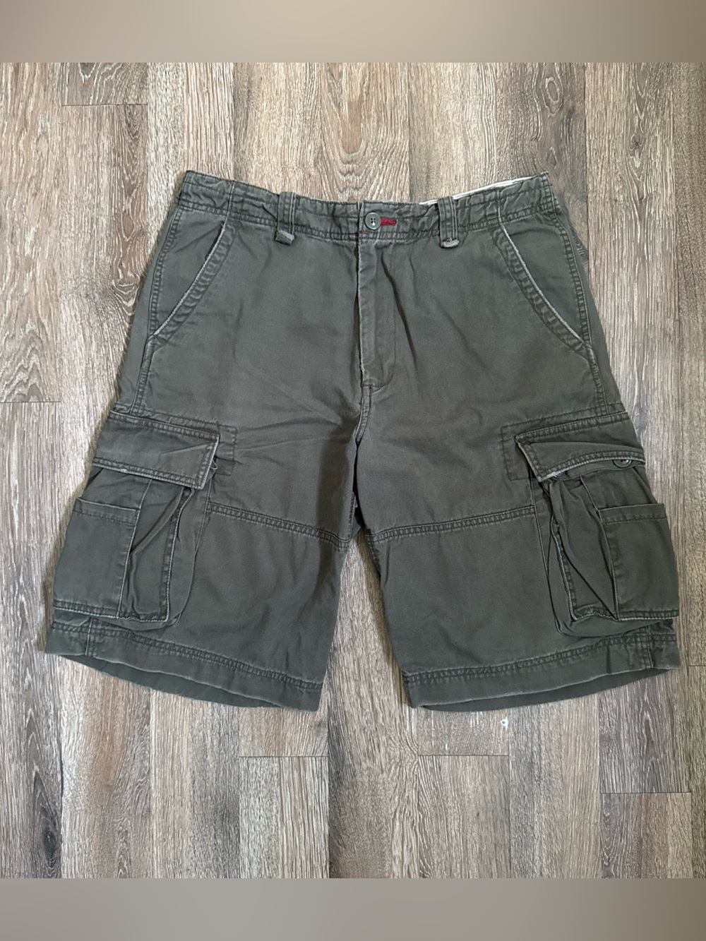 Men's Vintage Army Green Cargo Shorts